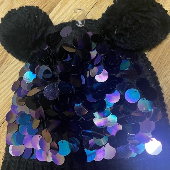 Claire’s Sequin Beanie and Fingerless Gloves Set - Picture 5 of 10